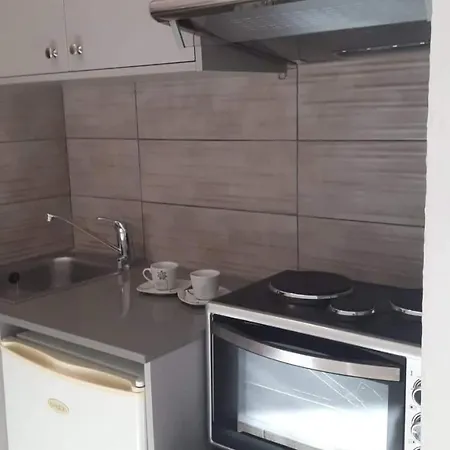 Irene's Apartmanhotel 3*