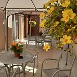 Irene's Hotel de apartamente 3*