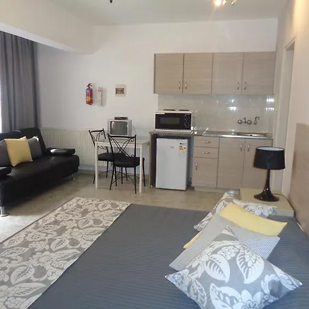 Apartahotel Irene's 2*