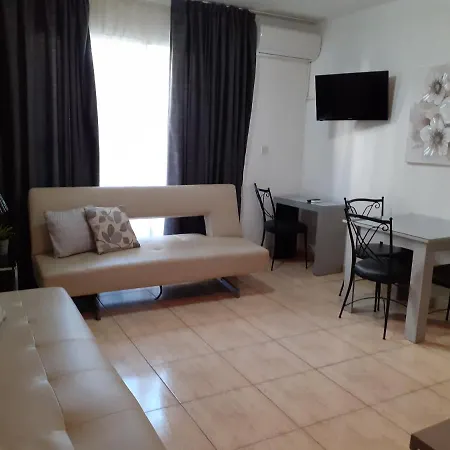 Irene's 2* Λεμεσός