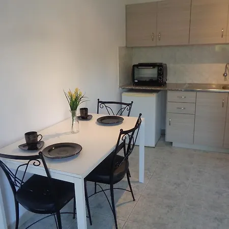 Irene's Aparthotel 2*